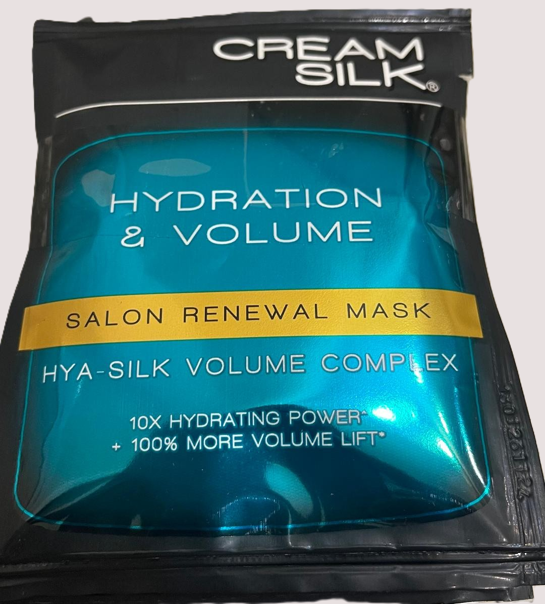 Cream Silk Hydration & Volume Salon Renewal Hair Mask – 3 Sachets